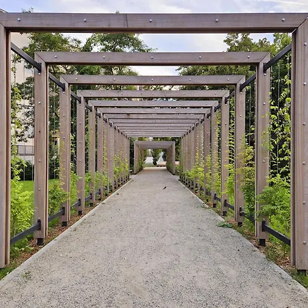 Pod Aniolami * أوستروف فيلكابورسكي